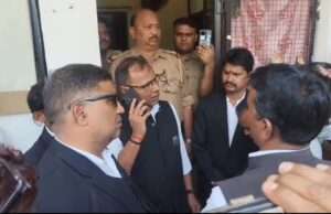 अधिवक्ता साथी पर एससीएसटी का मुकदमा दर्ज होने से अधिवक्ताओं में नाराजगी , एसपी कार्यालय में दिया ज्ञापन