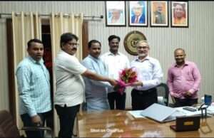 ईद के बाद शुरू कराया जाय मूल्यांकन.. डा हरि प्रकाश यादव