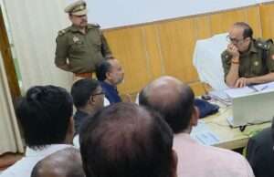 होलागढ़ की घटना को लेकर दहशत में हैं घायल के परिजन – सपा नेताओं के साथ पुलिस कमिश्नर से मिले पुलिस कमिशनर ने किया आश्वस्त, कहा जल्द होंगे अभियुक्त गिरफ्तार