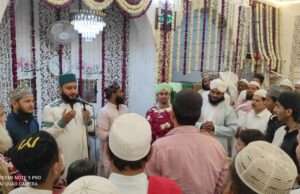 मस्जिद अबू उबैदा में तरावीह के दौरान कुरआन पाक मुकम्मल