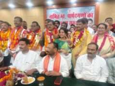 शपथ ग्रहण समारोह में नामित पार्षदों ने ली पद व गोपनीयता की शपथ