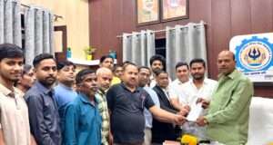 वार्ड छ: के सभासद हर्ष अवस्थी ने नोटिस निरस्त करने के लिए पालिकाध्यक्ष को दिया धन्यवाद