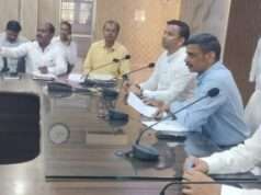 मतदाता सूची पुनरीक्षण में लापरवाही नहीं होगी बर्दाश्तः मंडलायुक्त