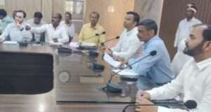 मतदाता सूची पुनरीक्षण में लापरवाही नहीं होगी बर्दाश्तः मंडलायुक्त