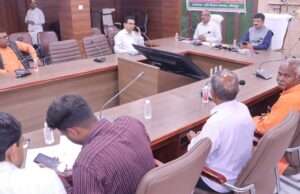 ई-लॉटरी से 14 किसानों को कृषि यंत्रों का मिला लाभ, डीएम की मौजूदगी में हुआ चयन