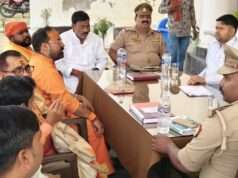 नवरात्रि मेले की तैयारियों को लेकर कड़ा धाम थाना परिसर में बैठक, व्यवस्थाएं दुरुस्त करने के निर्देश