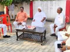 वरिष्ठ सपा नेता की चाची के निधन पर दी सांत्वना