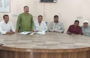 टीईटी अनिवार्यता के विरोध में शिक्षकों का आंदोलन तेज, 13 अप्रैल को मशाल जुलूस का ऐलान