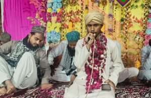 सुल्तानपुर घोष में रूहानी महफिल, दस्तारबंदी के बाद उलेमाओं की मौजूदगी में दीन-ए-इस्लाम का पैगाम