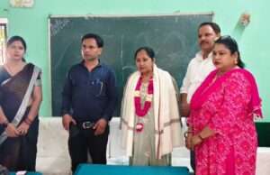मकदूमपुर काजी विद्यालय में भावभीनी विदाई, कैसर जहां साहिबा सेवानिवृत्त