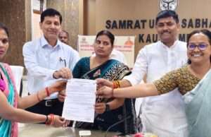 आंगनबाड़ी कार्यकत्रियों/सहायिकाओं को प्रदान किया गया नियुक्ति-पत्र