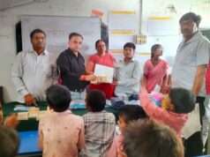 सौंराई बुजुर्ग व हिसामपुर परसखी में वार्षिक प्रगति रिपोर्ट वितरण, मेधावी छात्र हुए सम्मानित