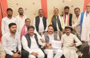 किसान कैलाश पाल को मिला सहारा, दीपनारायण सिंह ने सौंपी मदद, सपा ने निभाया साथ