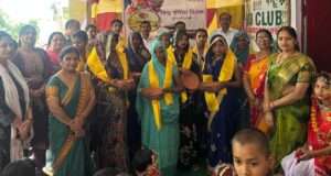 गौरैया संरक्षण के लिए कार्य करने वाले अभिभावक हुए सम्मानित