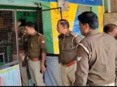 अवैध शराब की बिक्री और अधिक दर पर मदिरा विक्रय की शिकायत पर तत्काल करें सख्त कार्रवाई: जिलाधिकारी