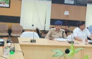 सड़क सुरक्षा समिति की बैठक में सख्त निर्देश, बिना फिटनेस स्कूली वाहन संचालन पर पूर्ण रोक