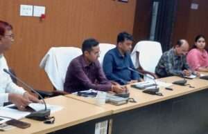 संचारी रोगों पर नियंत्रण को लेकर प्रशासन सख्त, अप्रैल में चलेगा विशेष अभियान:सीडीओ