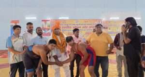 विधायक रमाशंकर पटेल ने कुश्ती प्रतियोगिता का किया शुभारंभ