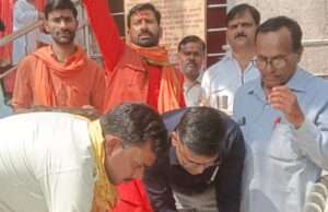 दीप प्रज्वलन के साथ ज्वाला देवी धाम का नवरात्र मेला प्रारंभ हजारों देवी भक्तों ने गंगा में लगाई डुबकी