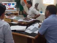 जिलाधिकारी ने एल.पी.जी. आपूर्ति की समीक्षा की; कालाबाजारी और अनियमितता बरतने वाले गैस वितरकों पर होगी कठोर कार्रवाई