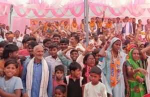 राष्ट्रवादी पार्टी की विशाल जनसभा, 5 किमी रैली के बाद अखिलेश सिंह ने भरा जीत का हुंकार