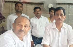 लाल जी यादव को नई जिम्मेदारी हेतु चौधरी राजेश यादव ने दी बधाई