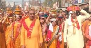 भव्य कलश यात्रा के साथ संगीतमय श्रीराम कथा का शुभारंभ