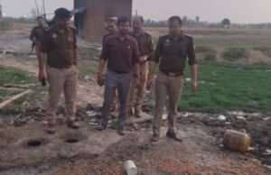 92 लीटर अवैध कच्ची देशी शराब के साथ छः गिरफ्तार