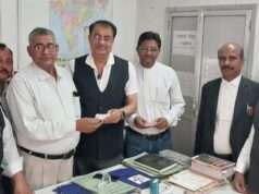 बार चुनाव को लेकर तेज हुआ जनसंपर्क, बाबू सिंह यादव व शाहजहां ने अधिवक्ताओं से मांगा समर्थन