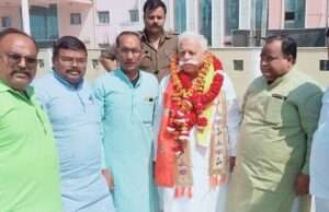 भाजपा पर्यवेक्षक सुरेश तिवारी का स्वागत, हुई संगठनात्मक चर्चा