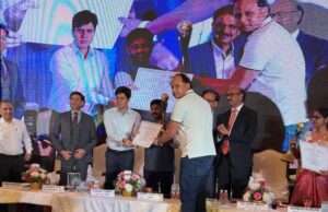 चार कालीन निर्यातकों को मिला राज्य निर्यात पुरस्कार