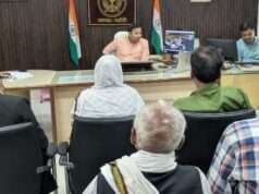 डीएम ने जनता दर्शन में सुनी जनसमस्याएं