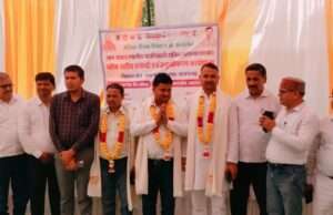 ब्लॉक स्तरीय ग्राम प्रधान एवं प्रधानाध्यापक संगोष्ठी संपन्न, बेहतर कार्य करने वाले ग्राम प्रधान हुए सम्मानित