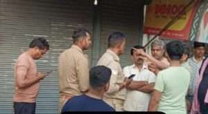 जारी बाजार में टायर की दुकान में चोरों ने ₹200000 का टायर उड़ाया