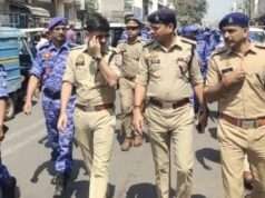 अलविदा की नमाज में मांगी अमन-चैन की दुआ खुदा की बारगाह में दुआ के लिए उठे हाथ