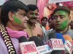 पूर्व बारा विधायक उदयभान करवरिया की मौजूदगी में कंजासा का होली मिलन बना ऐतिहासिक