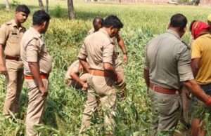 दिनदहाड़े शिक्षिकाओं के साथ छिनैती का हुआ प्रयास, दहशत का माहौल