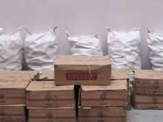 दुर्गाजी पहाड़ी के पास खड़े ट्रक से 2212 बोतल अवैध शराब पकड़ी गई