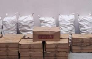 दुर्गाजी पहाड़ी के पास खड़े ट्रक से 2212 बोतल अवैध शराब पकड़ी गई