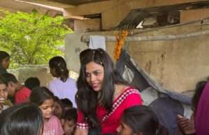 ग्लैमर की दुनिया छोड़ ‘बस्ती की गलियों’ में उतरी इंटरनेशनल सुपरमॉडल: जन्मदिन पर पेश की मानवता की मिसाल!