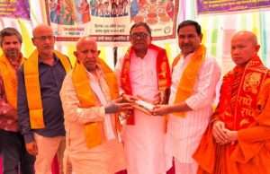 शिक्षक अपने कर्तव्य से नहीं होते कभी बिदा – पवन केडिया
