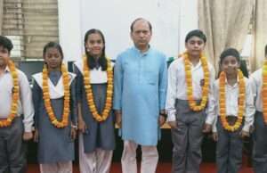 प्रतिभा खोज परीक्षा में चमके शिशु मंदिर के नौनिहाल, सम्मानित