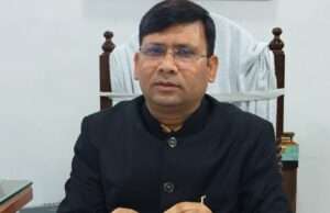 भीषण गर्मी में जूनियर हाईस्कूल तक के विद्यालयों का समय बदला सोमवार से 7.30 बजे खुलेगा और 12 बजे होगा बंद