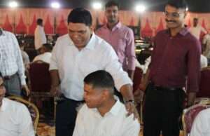 जब अफसरों ने परोसा खाना: ‘बड़ा खाना’ में दिखा वर्दी का जज़्बा, जौनपुर पुलिस लाइन में बना यादगार पल