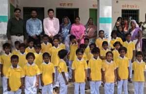 प्राथमिक विद्यालय उतरार में स्पोर्ट्स ड्रेस वितरण कार्यक्रम का भव्य आयोजन