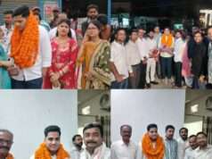 पहली बार घर पहुंचे नायब तहसीलदार आयुष शुक्ला का हुआ भव्य स्वागत