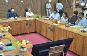 रैंकिंग सुधार को लेकर सख्त निर्देश, योजनाओं की समीक्षा में तेजी पर जोर