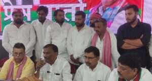 पूर्व विधायक मोहम्मद सफीर के नेतृत्व में सपा की प्रेस कॉन्फ्रेंस, अखिलेश यादव का पुतला जलाने की हुई निंदा