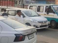 जाम से बेहाल बढ़नी, पचपेड़वा तिराहे पर घंटों फंसी एंबुलेंस