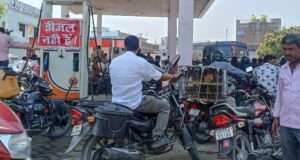 बॉर्डर पर पेट्रोल की बढ़ती खपत से संकट: आम उपभोक्ता परेशान, तस्करी की आशंका
